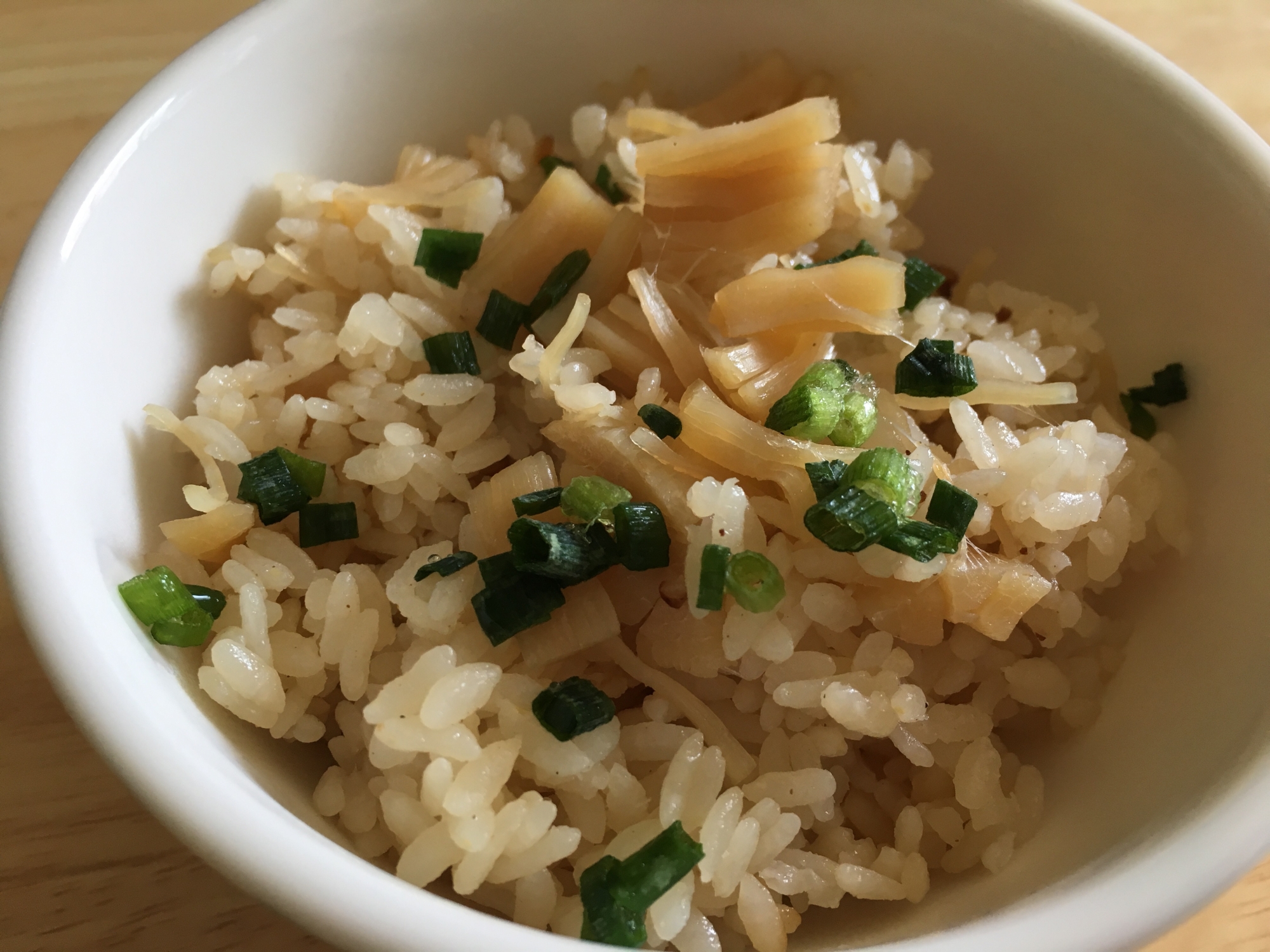 梅昆布茶でホタテ貝柱の炊き込みご飯