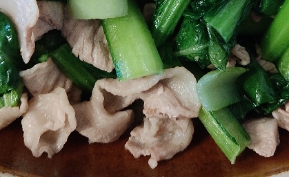 豚肉と小松菜と卵の中華風炒め