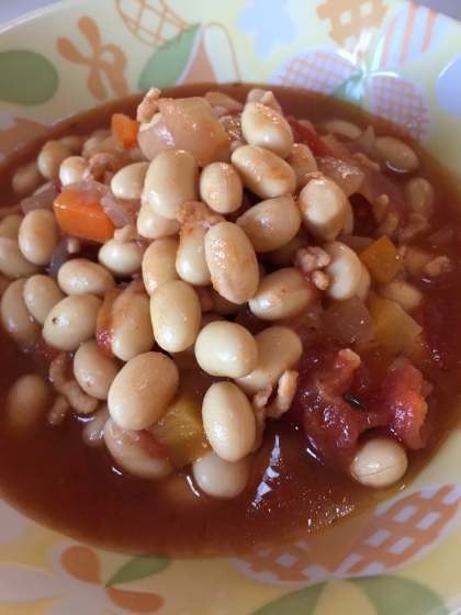 豚肉たっぷり！チリコンカン風トマト煮