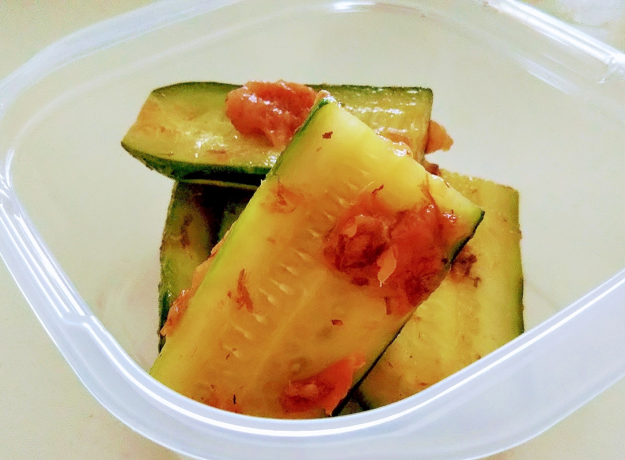 居酒屋風 さっぱり きゅうりの梅 おかか和え レシピ 作り方 By あさ乃 楽天レシピ 居酒屋風 さっぱり きゅうりの梅 おかか和え レシピ 作り方 By あさ乃 楽天レシピ