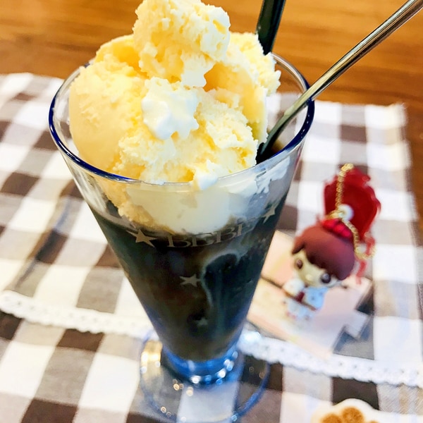 おうちカフェ シャリシャリアイスのコーヒーフロート レシピ 作り方 By ぼくバナナ 楽天レシピ おうちカフェ シャリシャリアイスのコーヒーフロート レシピ 作り方 By ぼくバナナ 楽天レシピ