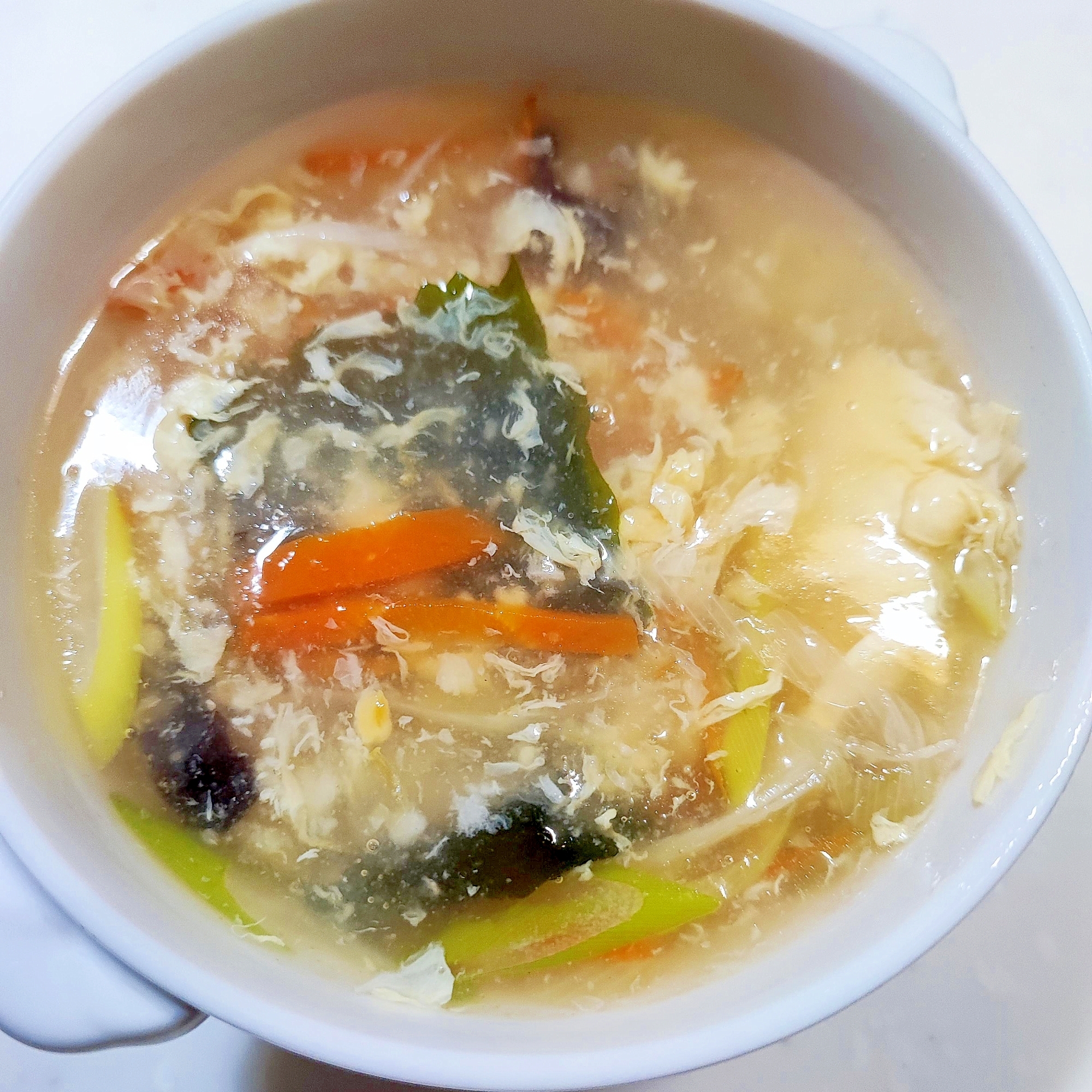 とろとろ卵中華スープ