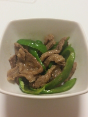 おつまみ 牛バラ肉とピーマンのにんにくしょうゆ炒め レシピ 作り方 By みずたまsweet 楽天レシピ