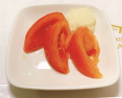 冷やしトマトおろしさっぱり夏らしくてｵｨｼｨですねෆˎˊ˗素敵なレシピありがとうございます♪(⑅ᴗ͈͈ ᴗ͈)⁾⁾⁾ᵖᵉᵏᵒ♡♪