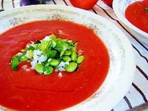 トマトとパプリカのスープ
