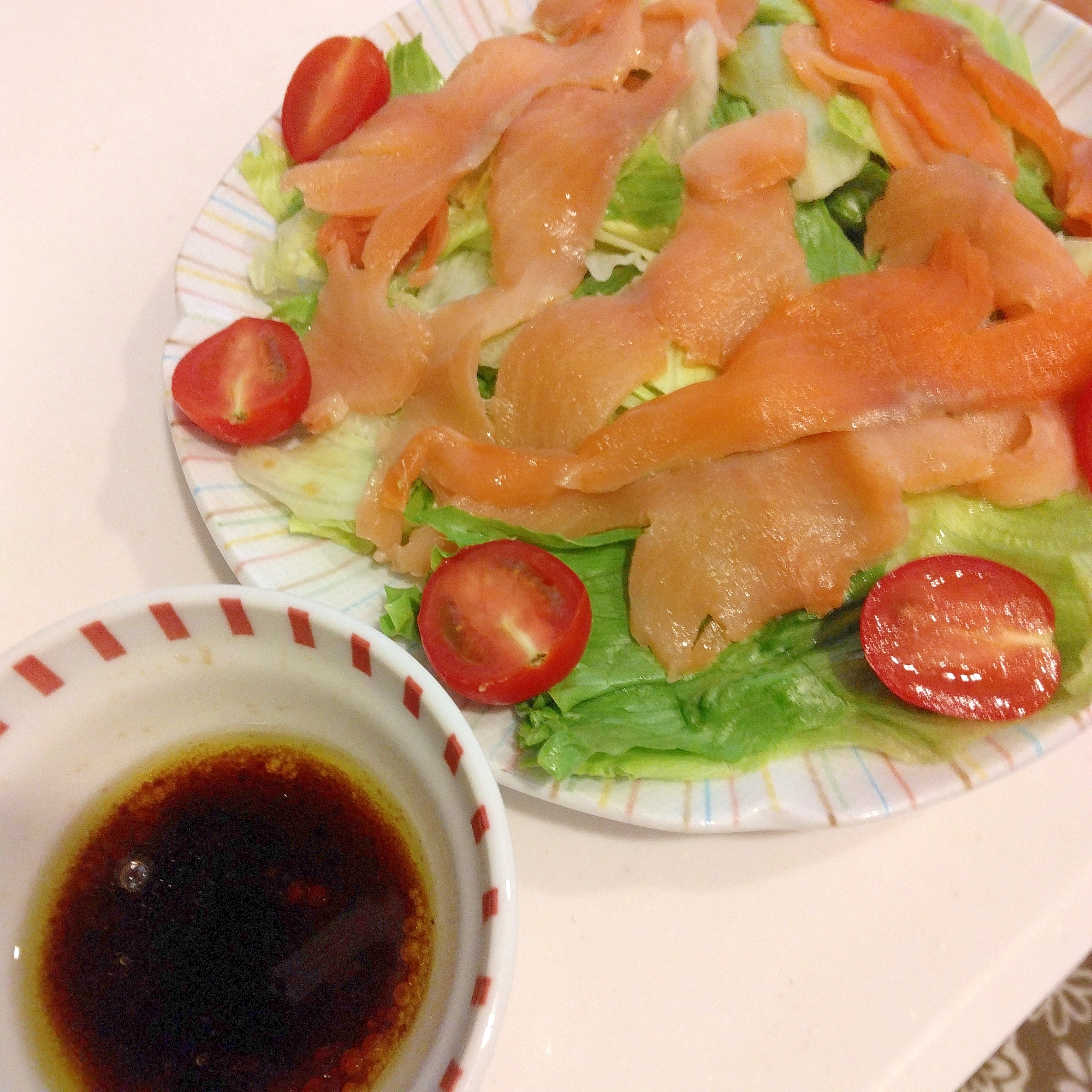 サーモンサラダ