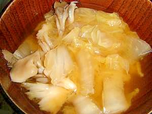 隠し味は牛乳！しょうが風味のおみそ汁