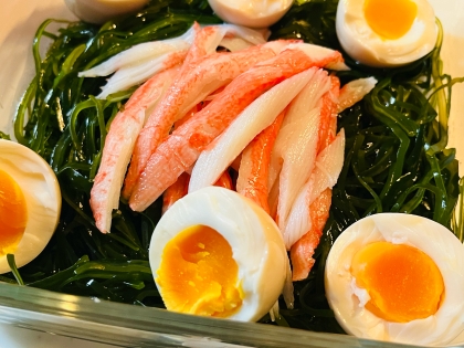 麺つゆで簡単！ごま油が決め手の煮卵