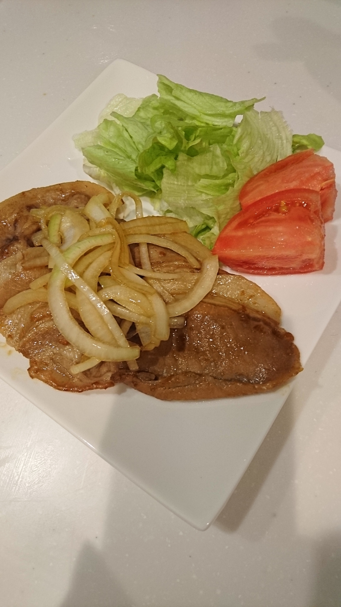 定食屋さんみたいな豚肉の生姜焼き♪