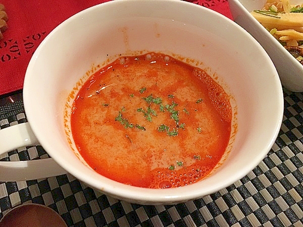 海老の濃厚ビスクスープ