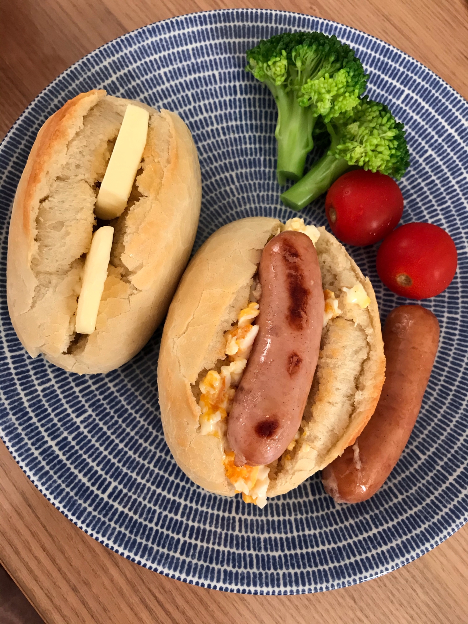 メニセーズプチパンでオシャレ朝食