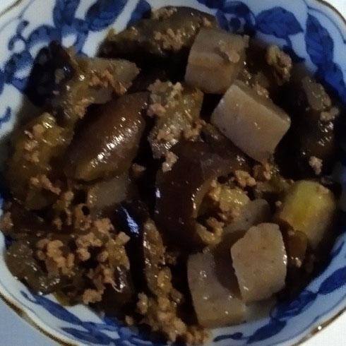 板こんにゃくと茄子と挽き肉の甘味噌炒め
