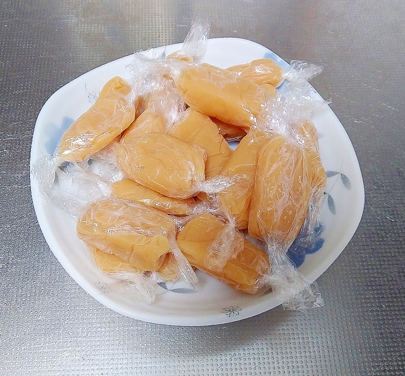 牛乳 砂糖 バター ハチミツのみで作る生キャラメル レシピ 作り方 By Airis0 楽天レシピ 牛乳 砂糖 バター ハチミツのみで作る生キャラメル レシピ 作り方 By Airis0 楽天レシピ