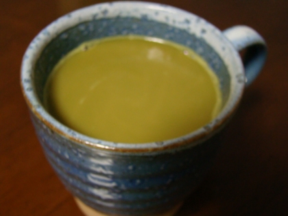 辻利の抹茶ミルクで作ったよ～♪抹茶とコーヒー合うよね～(≧▽≦)お家で和カフェ気分を楽しんじゃいました♪
和む～(*￣。￣*)ほぇ～(笑)旨ごち様♪