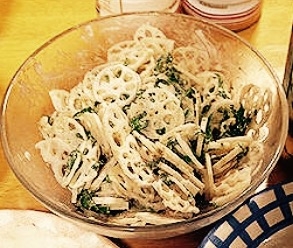 ゴマたっぷり!蓮根と大葉のツナマヨサラダ