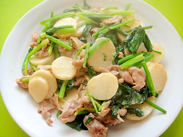 長芋とほうれん草豚肉の麺つゆマヨ炒め