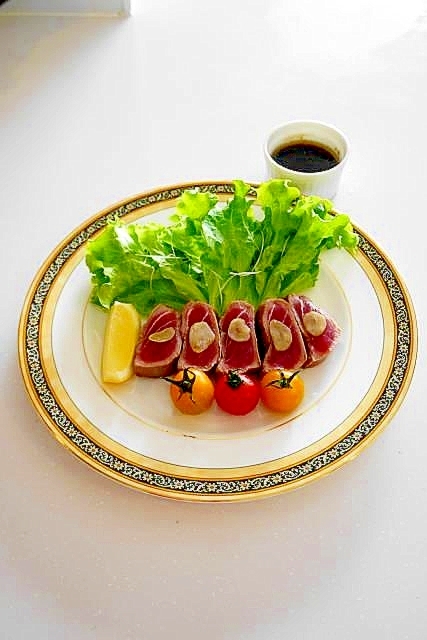 刺身に飽きたら是非とも！マグロのレアステーキ