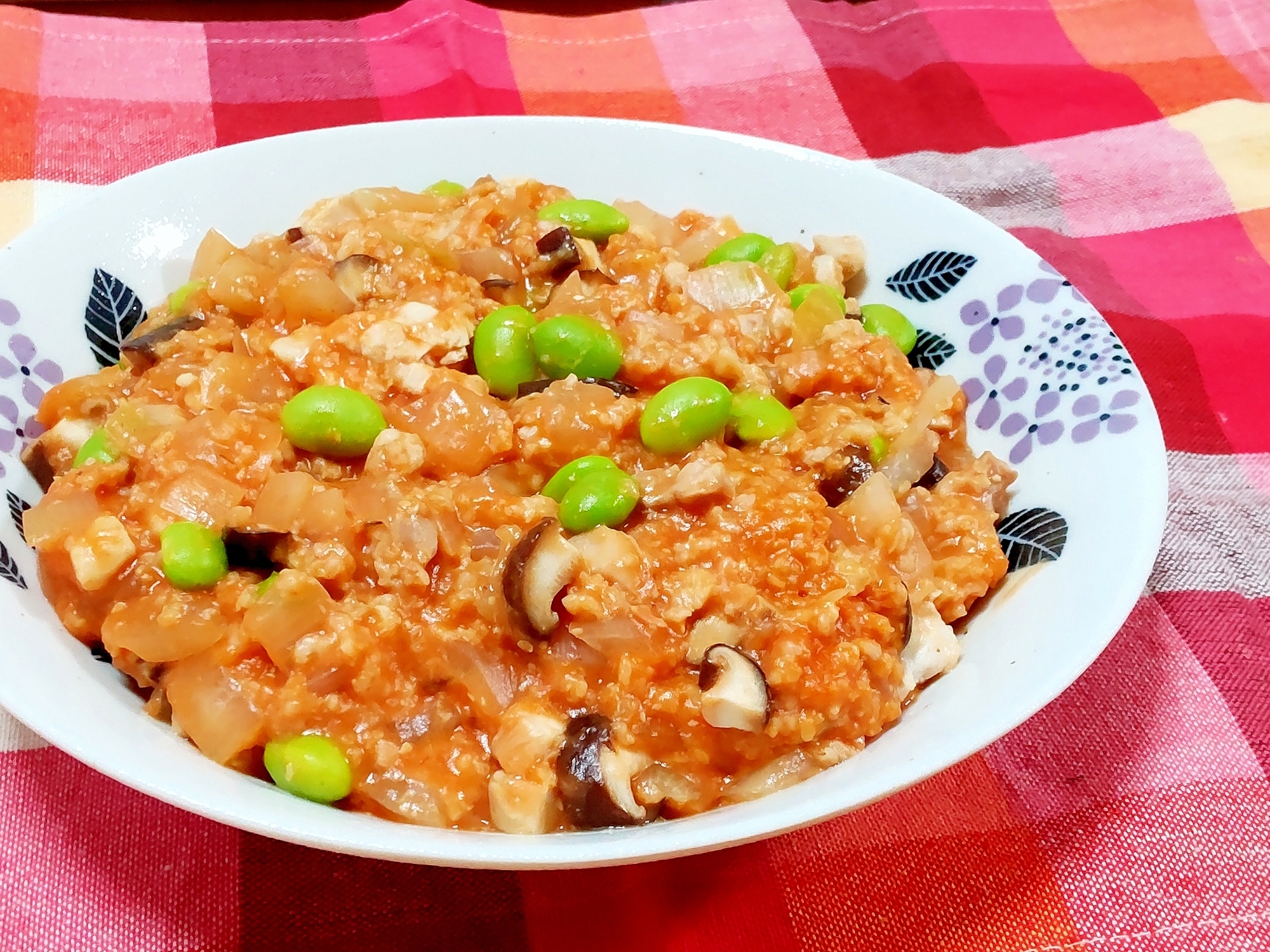 鶏肉と椎茸の味噌トマトオートミール雑炊