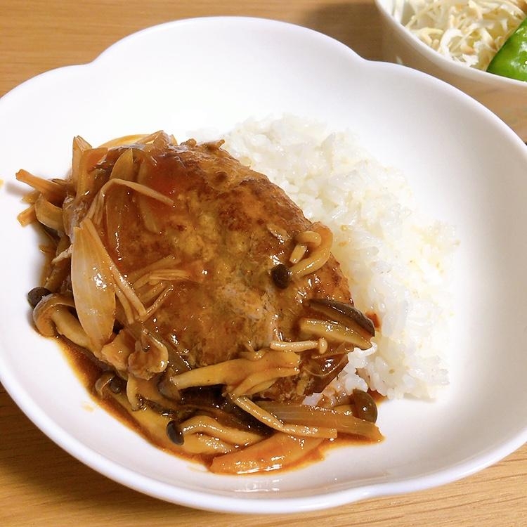 きのこの煮込みハンバーグ★*。