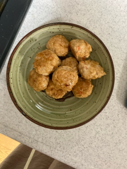 麩わっ麩わ♪冷めても美味しい鶏むねつくね