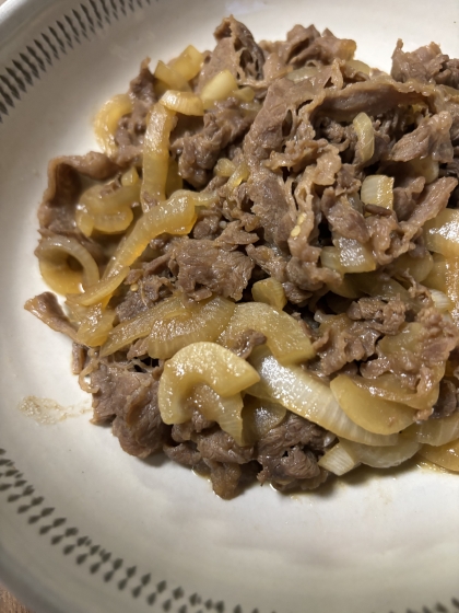 牛肉と玉ねぎの甘辛煮