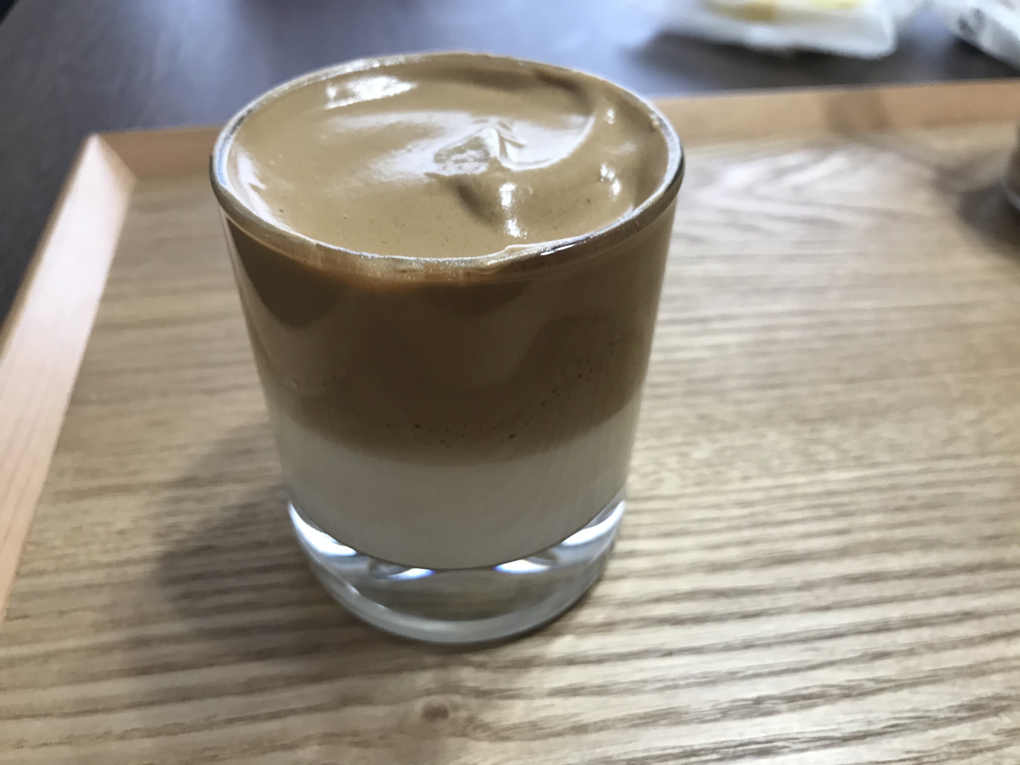 混ぜるだけ！ダルゴナコーヒー