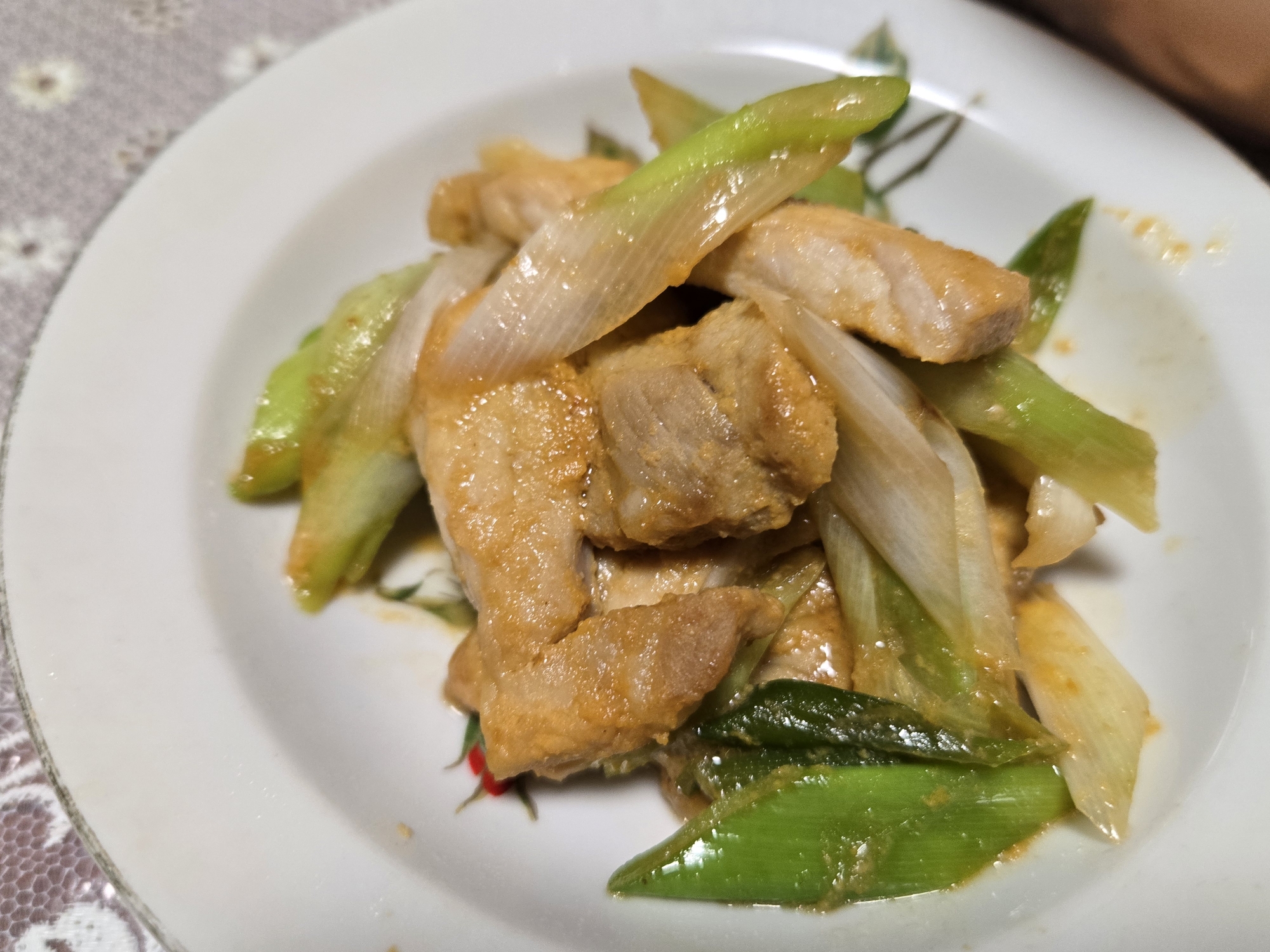 豚肉の味噌漬けと長ネギの炒めもの