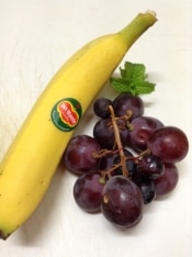 ぶどう入りバナナスムージー♪ レシピ・作り方 by