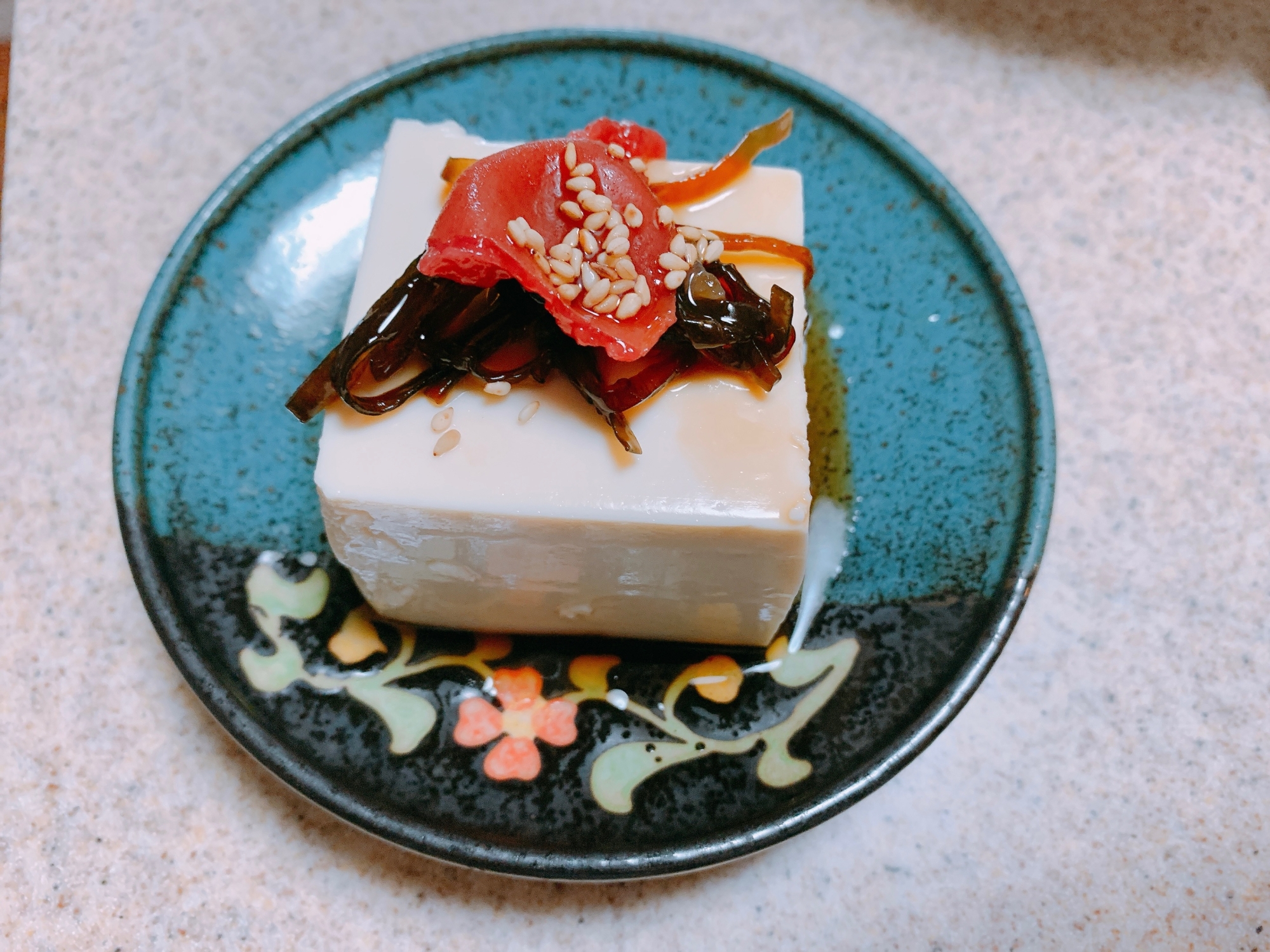 夏バテ防止に✨梅昆布と絹豆腐のさっぱり和え