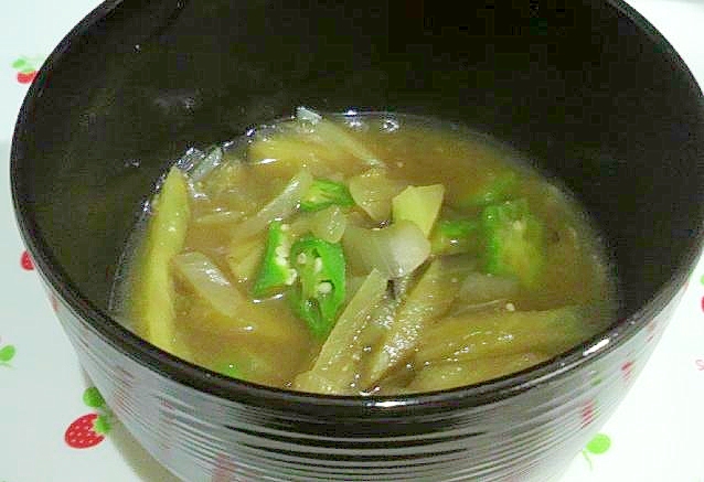 オクラとナスと玉ねぎのお味噌汁 レシピ 作り方 By Marie 777 楽天レシピ オクラとナスと玉ねぎのお味噌汁 レシピ 作り方 By Marie 777 楽天レシピ