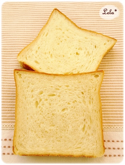 正角食 (キューブ型食パン)