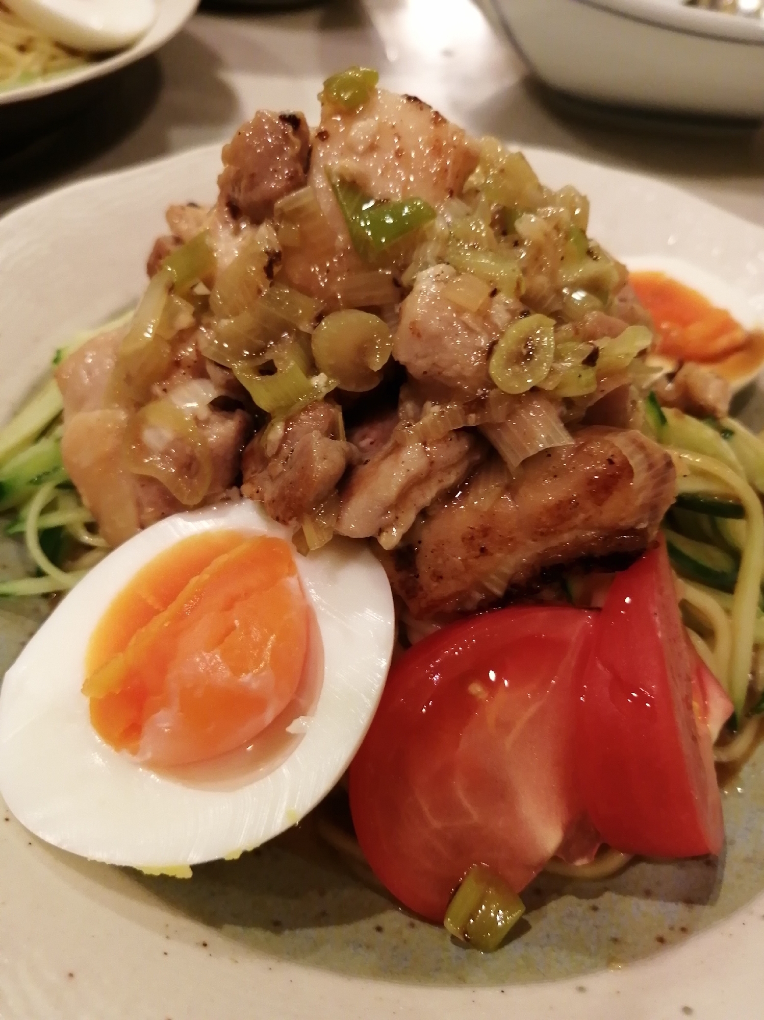 塩だれチキンのっけ冷麺