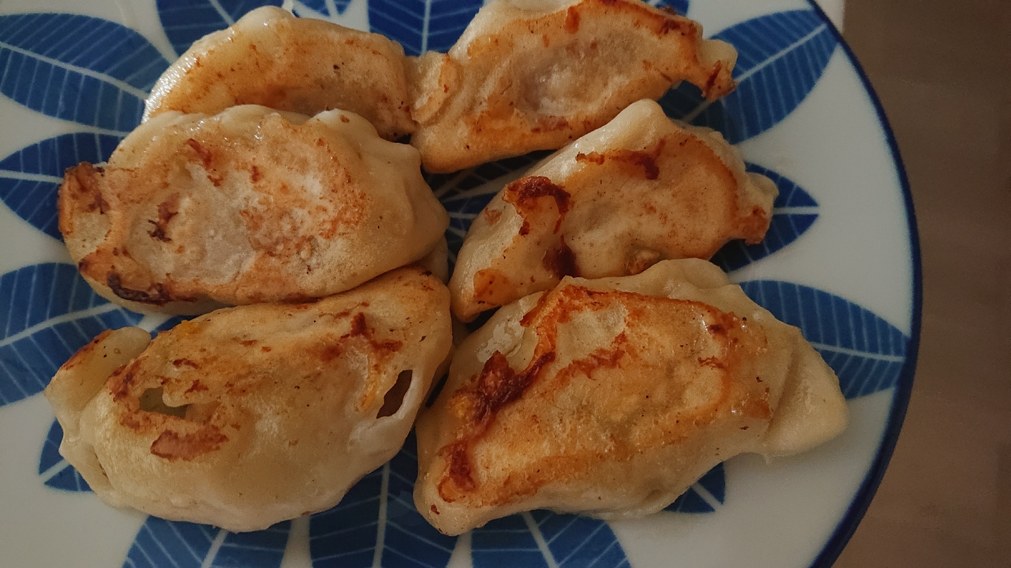 ラー油入り辛うま餃子