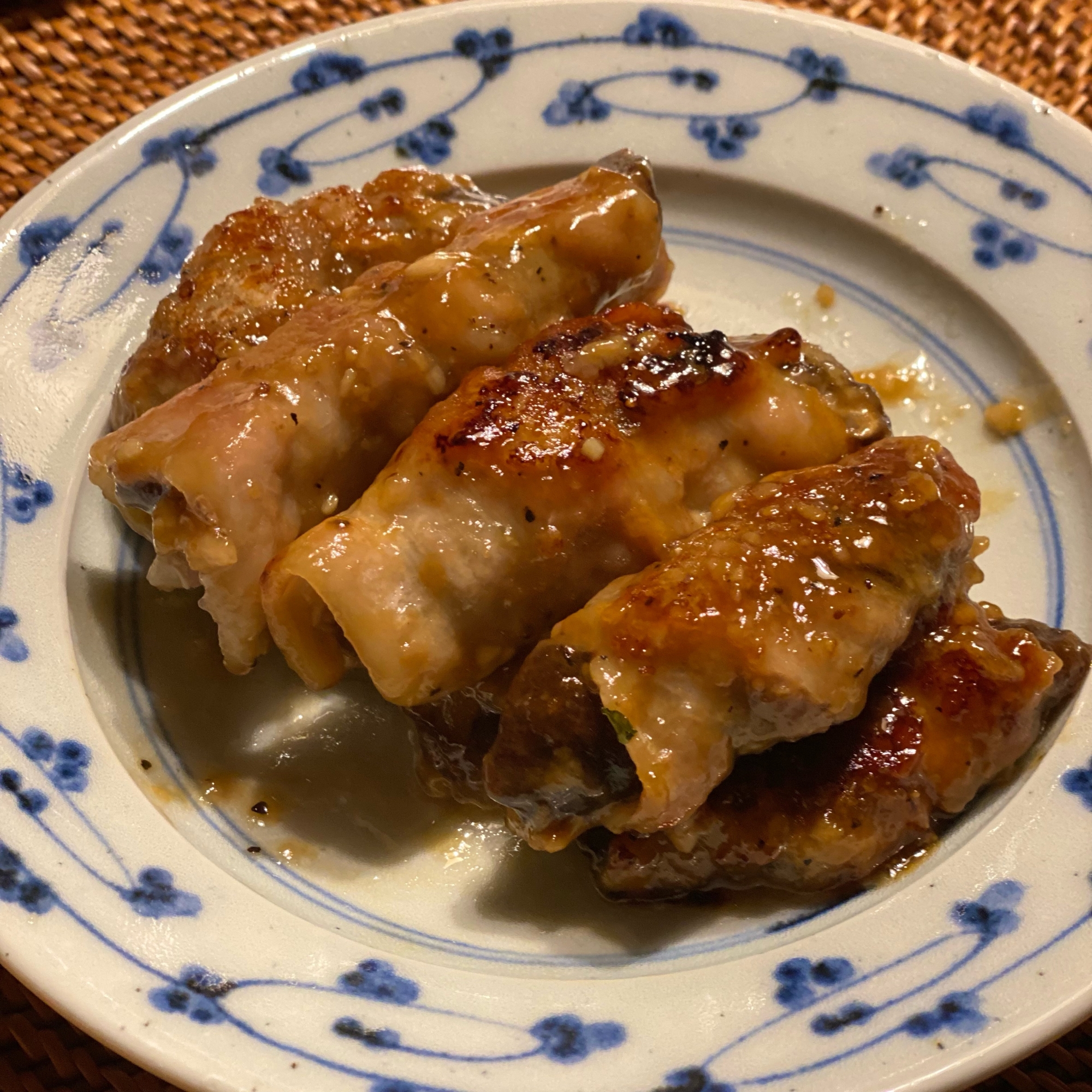 旨ジューシー!生しいたけのしそチーズ肉巻き