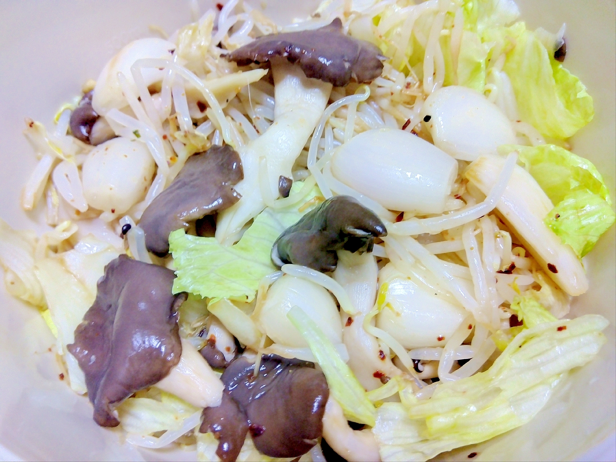 ピリ辛✿らっきょうレタスもやし平茸のレンチンサラダ