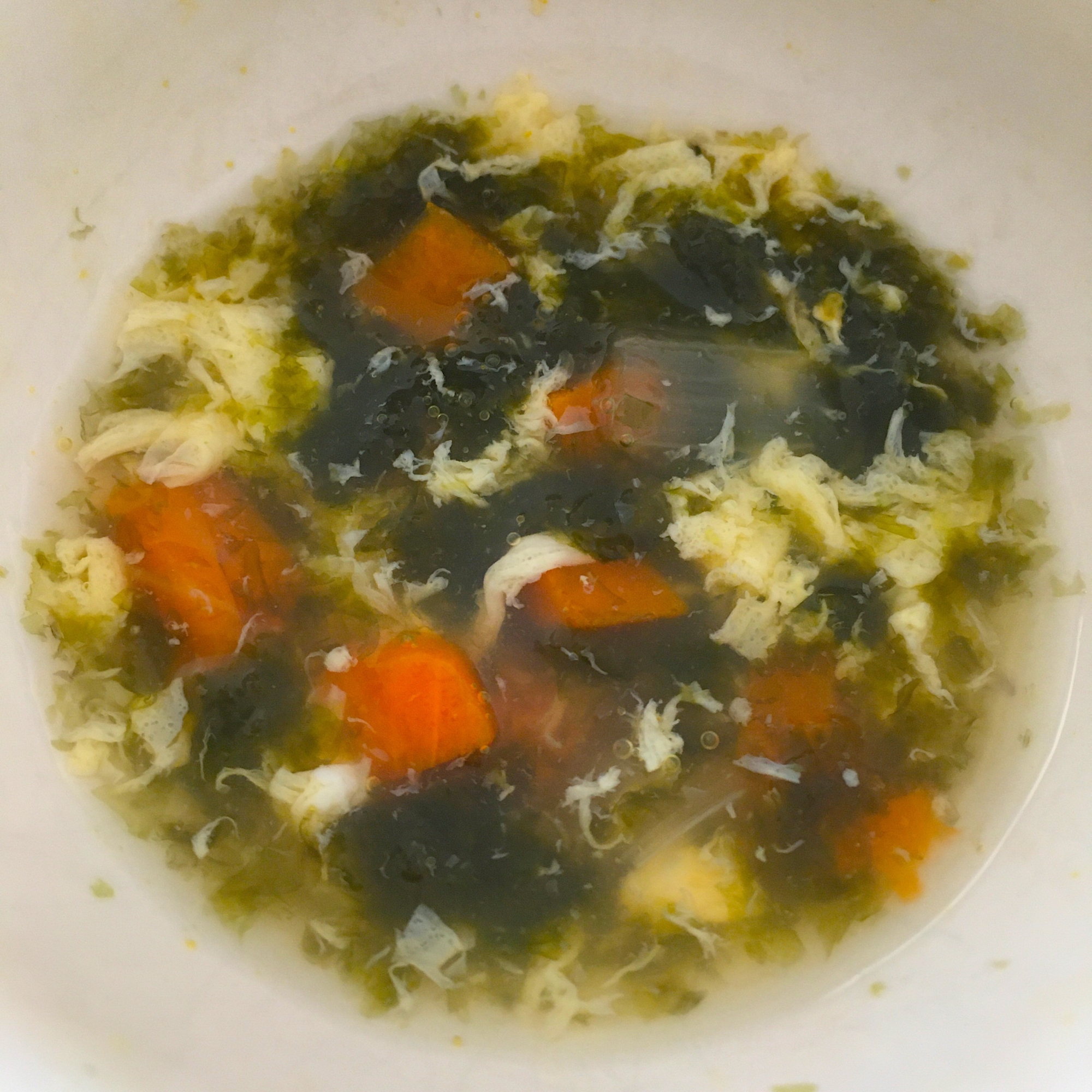 《離乳食後期》焼き海苔と卵の野菜スープ