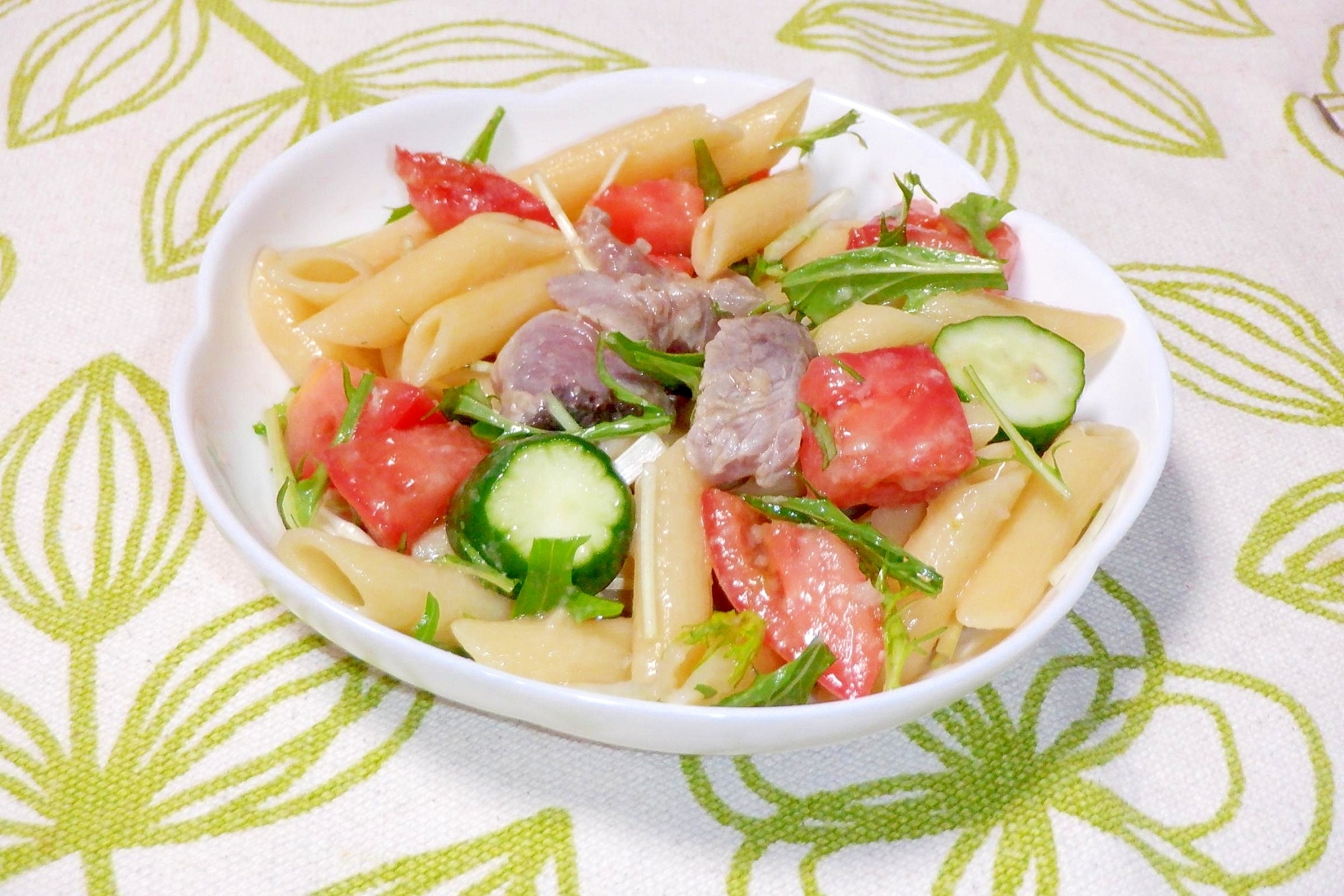 カツオとトマトと水菜と胡瓜のサラダパスタ レシピ・作り方 by ひー