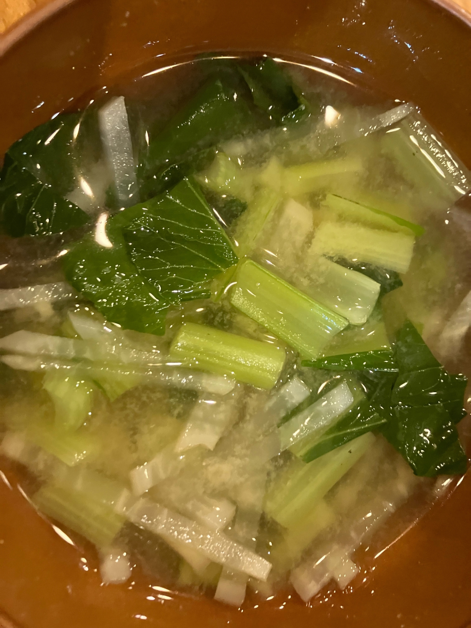 小松菜と大根と麩の味噌汁