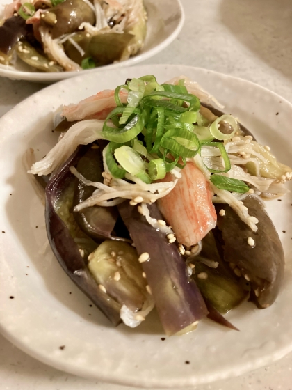 Guuママちゃんこんばんは♪今日もお疲れ様です〜。こちら昨日作りました〜茄子がGuuママちゃんみたくキレイな色にならないよ〜味はさっぱりして美味しかったです♪