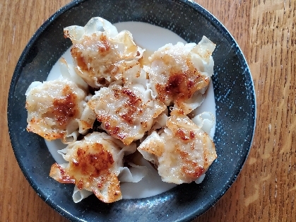 スキレットで焼きシュウマイ