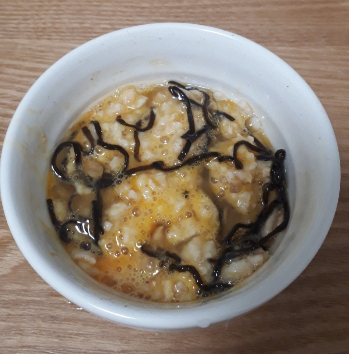 電子レンジで1分 オートミールの 卵かけご飯風 レシピ 作り方 By Ohana 楽天レシピ