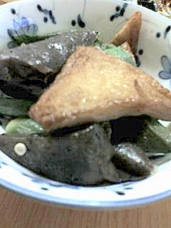 はんぺんとこんにゃくの炒め煮