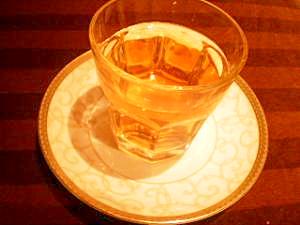 ウイスキーの水割り　生姜風味