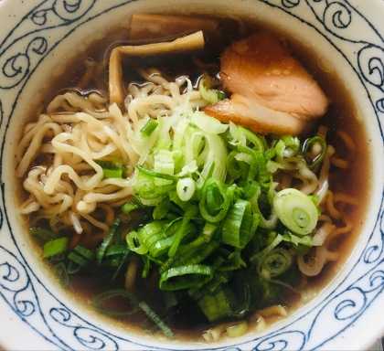 薄口だけどコクがある！手作り醤油ラーメン♪