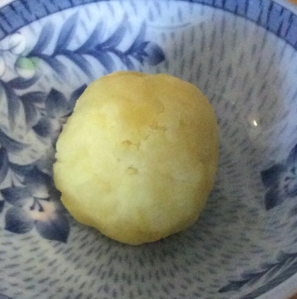 さつまいも茶巾絞り