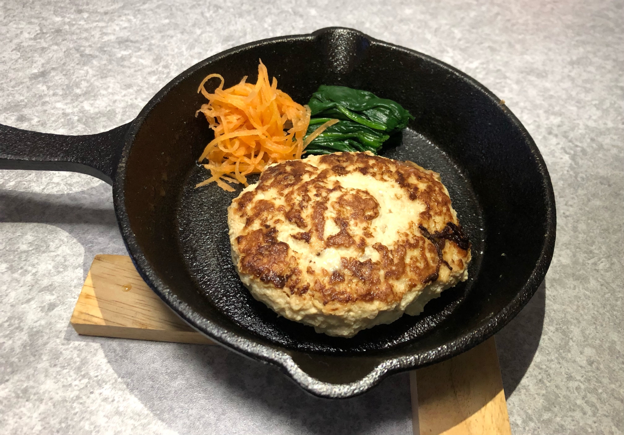 ひと手間で美味しく★ヘルシー豆腐ハンバーグ