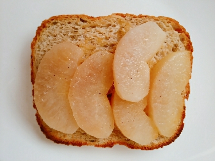 梨バターソテーシナモンシュガートースト