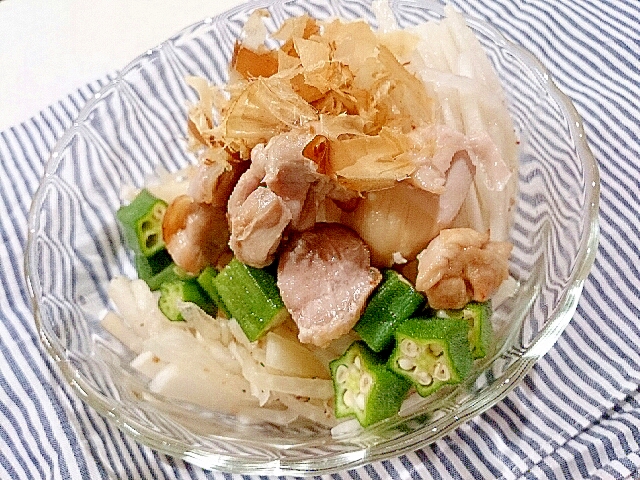 ノンフライヤー焼き鶏と大根とオクラの簡単サラダ