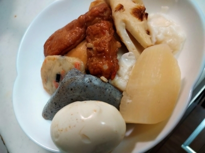寒くなってきたので、おでんがおいしい季節になりました。

ひと手間かけることで、おいしくできました。