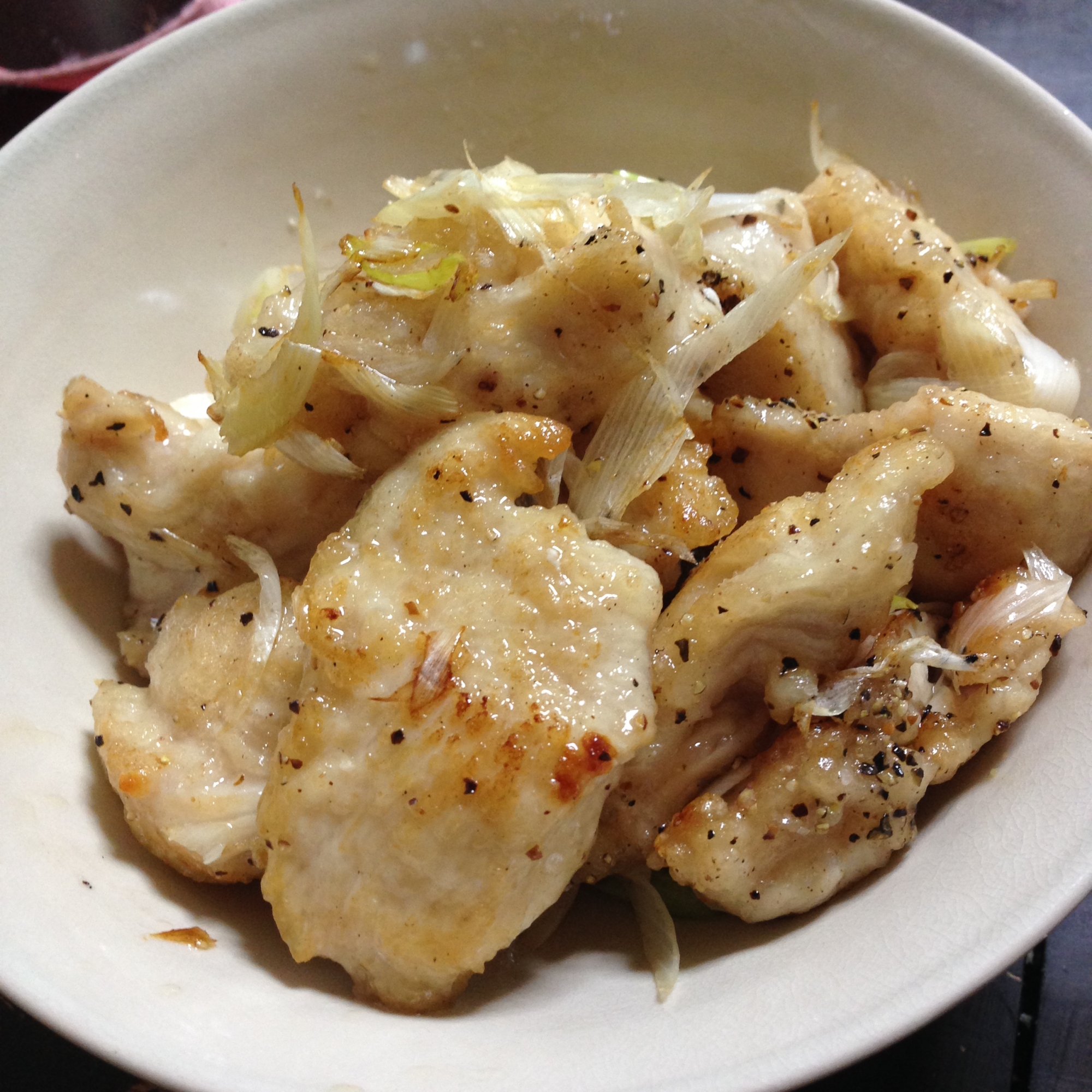 下味つけたら焼くだけ 鶏胸肉の柔らか塩ネギ焼き レシピ 作り方 By たぐはる6063 楽天レシピ